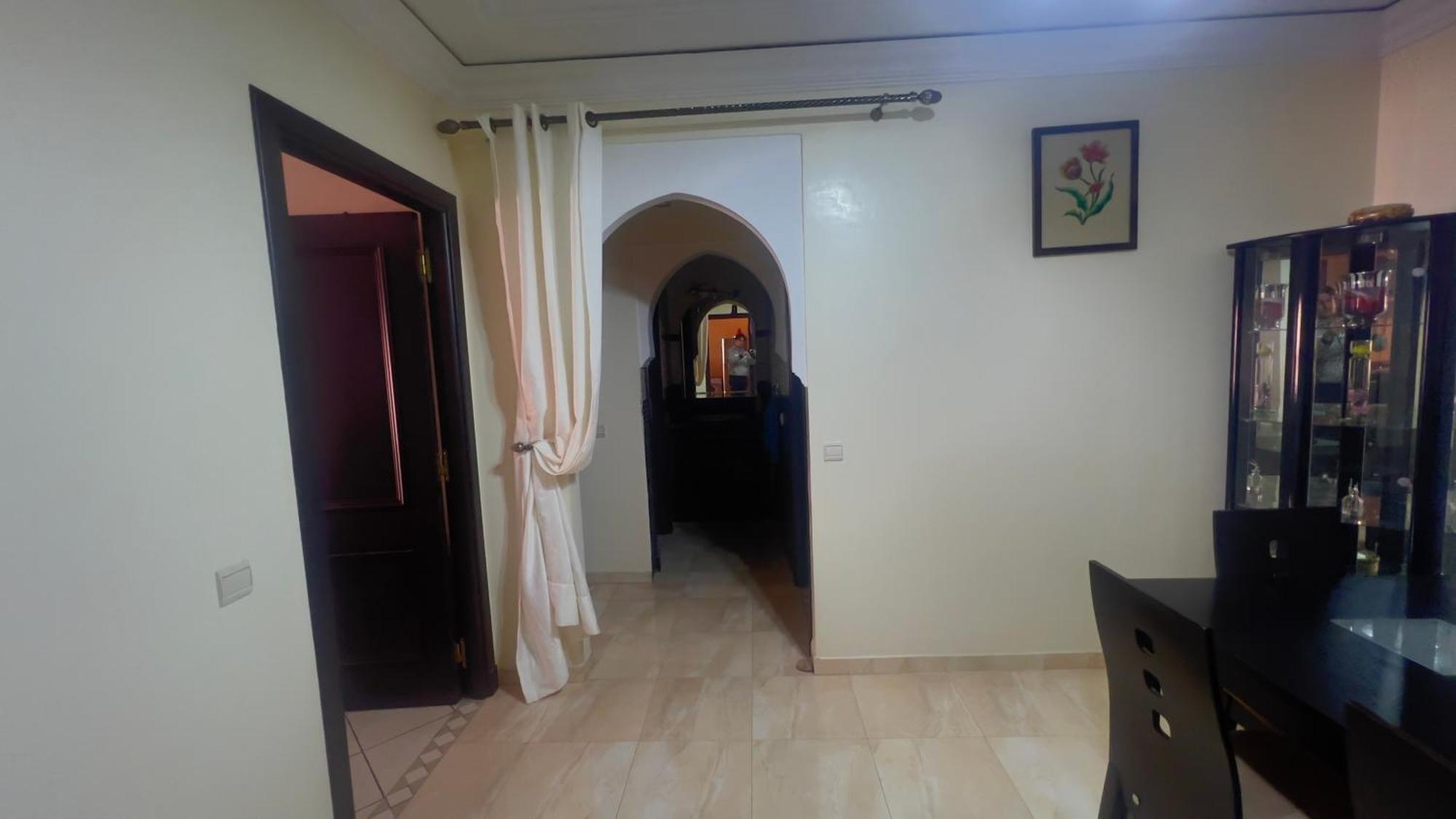 Magnifique Appartement Spacieux Confort Propre Familial 2 Chambres Salon Et Salle A Manger A 20Mn A Pied De Place Jemaa El Fina 4 Piscines Dans Espace De Golf A 12 Mn En Voitures L Entree Est Gratuit Pour La Clientele Ouvert Entre 10H Et 20H Marakeş Dış mekan fotoğraf